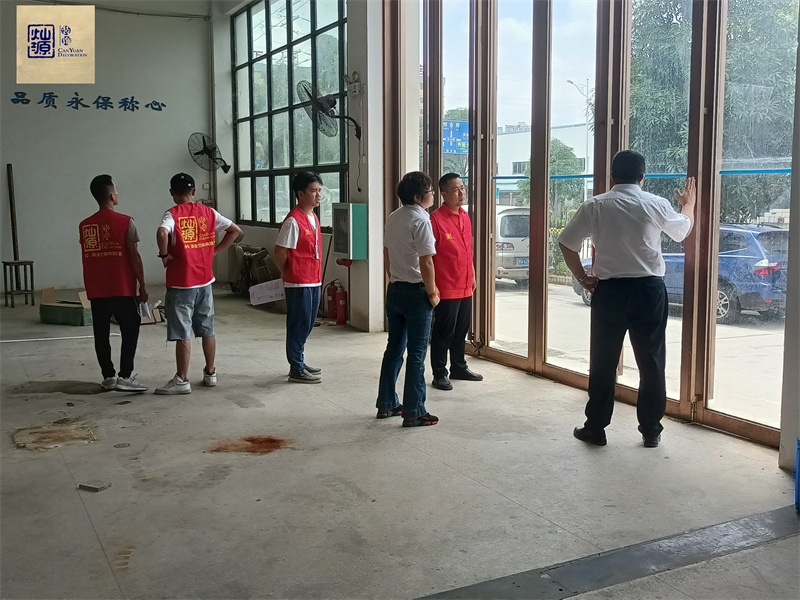 見血誤工不安全！別讓“三無”南寧裝修公司坑慘了你！